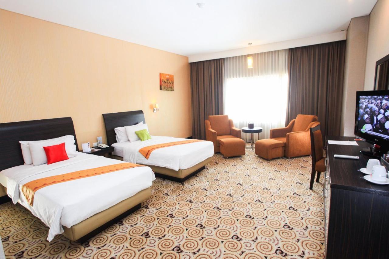 สวิส-เบลโฮเต็ล เคนดาริ Hotel เคนดารี ภายนอก รูปภาพ