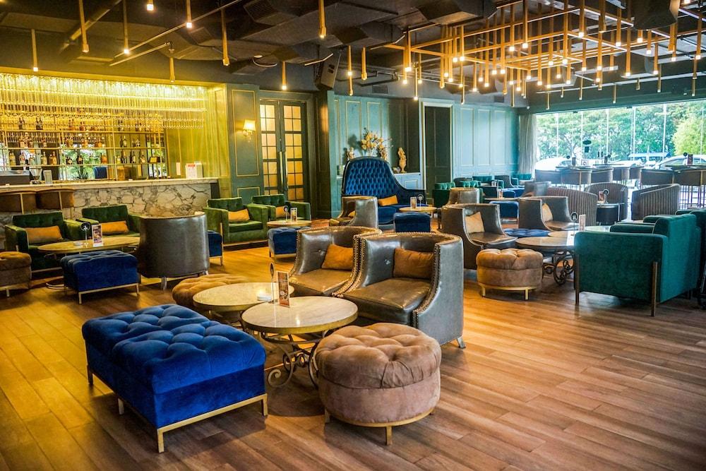 สวิส-เบลโฮเต็ล เคนดาริ Hotel เคนดารี ภายนอก รูปภาพ