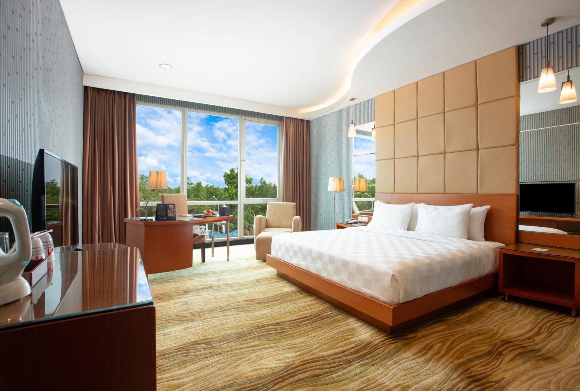 สวิส-เบลโฮเต็ล เคนดาริ Hotel เคนดารี ภายนอก รูปภาพ